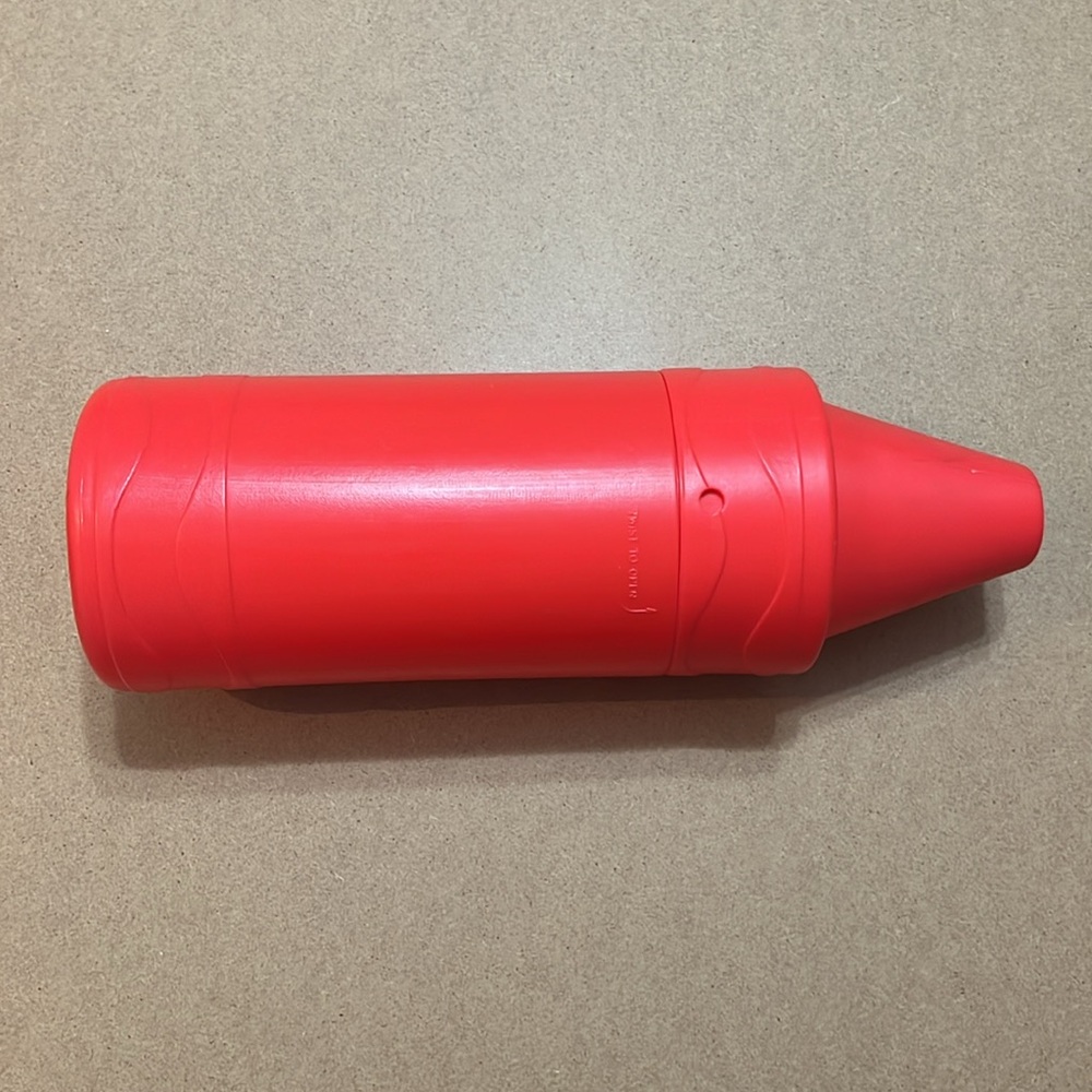 Crayon Container - Picture 3 of 7